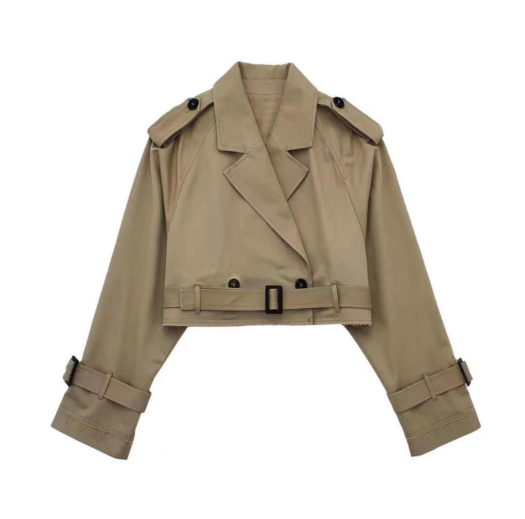 Heidi | Kurzer Trench Coat | Zeitlose Eleganz und Moderner Chic 