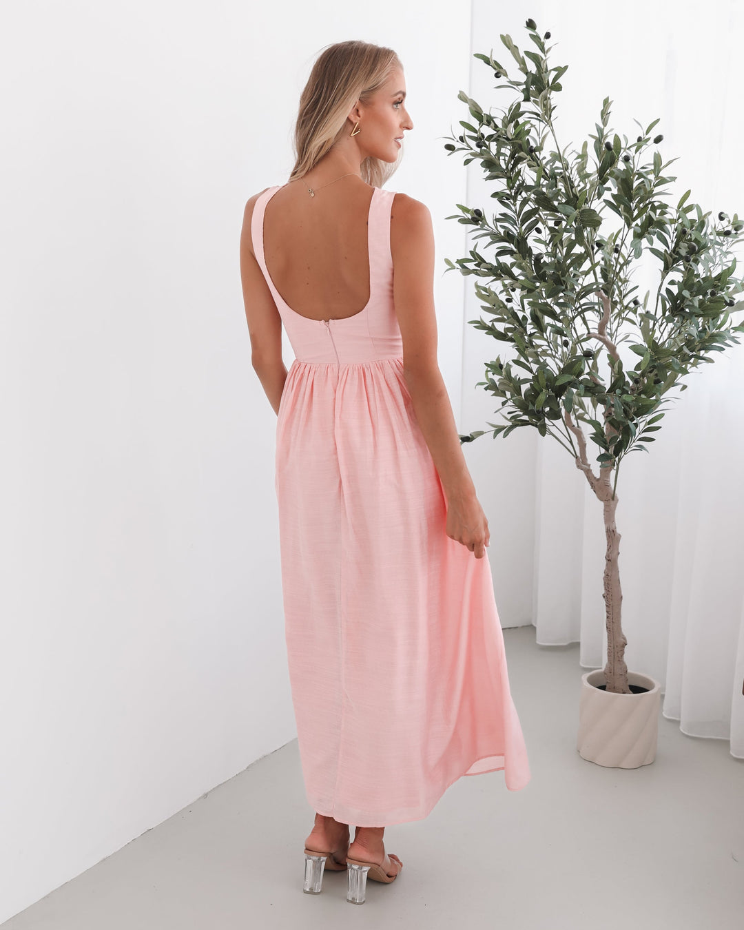 Dames | Contessa Jurk | Mouwloos | Bootnek | Kant Lijfje | Maxi Lengte