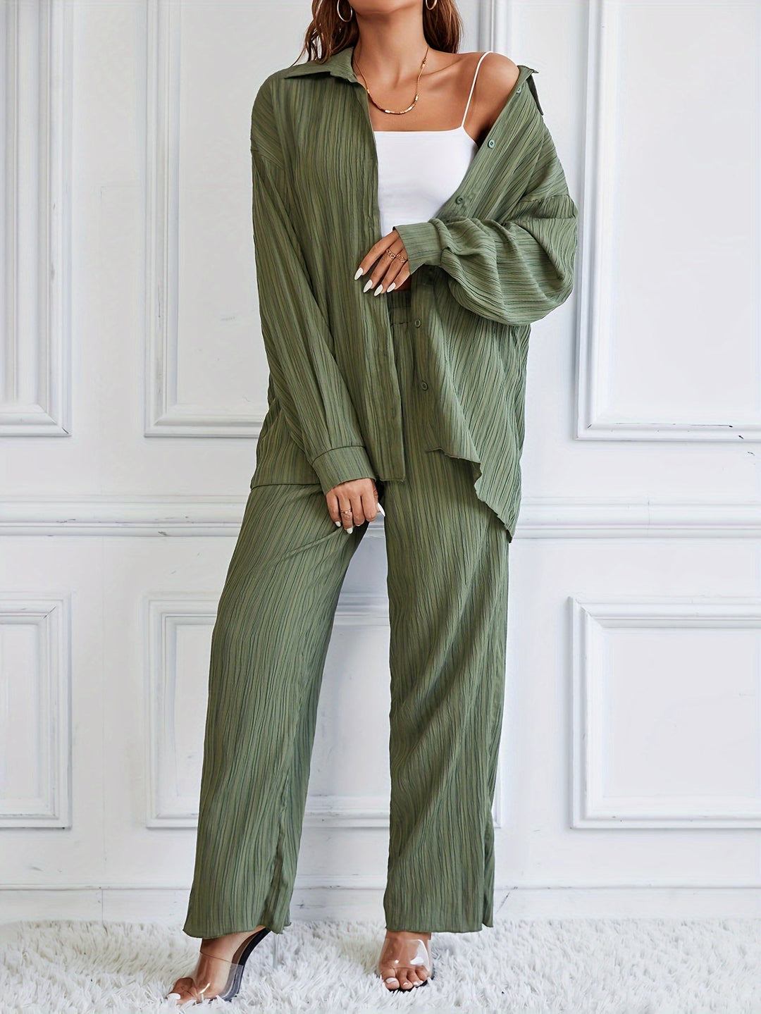 Women's | 2-Piece Set | Top | Pants | Elegant | Comfortable | Chic