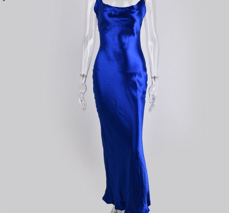 Satijnen Midi Jurk met Diepe Rugdecolleté en Delicate Bandjes