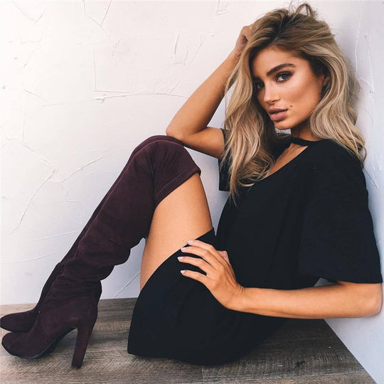 Casual T-shirt Dress with Trendy Cutout