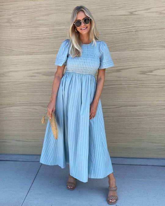 Dames | Iolana Jurk | Salie | Ronde Halslijn | Korte Mouwen | Midi Lengte