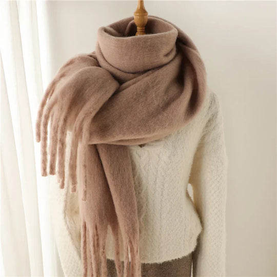 Winter Scarf for Women with Large Fringes | Ideal for the Cold Season