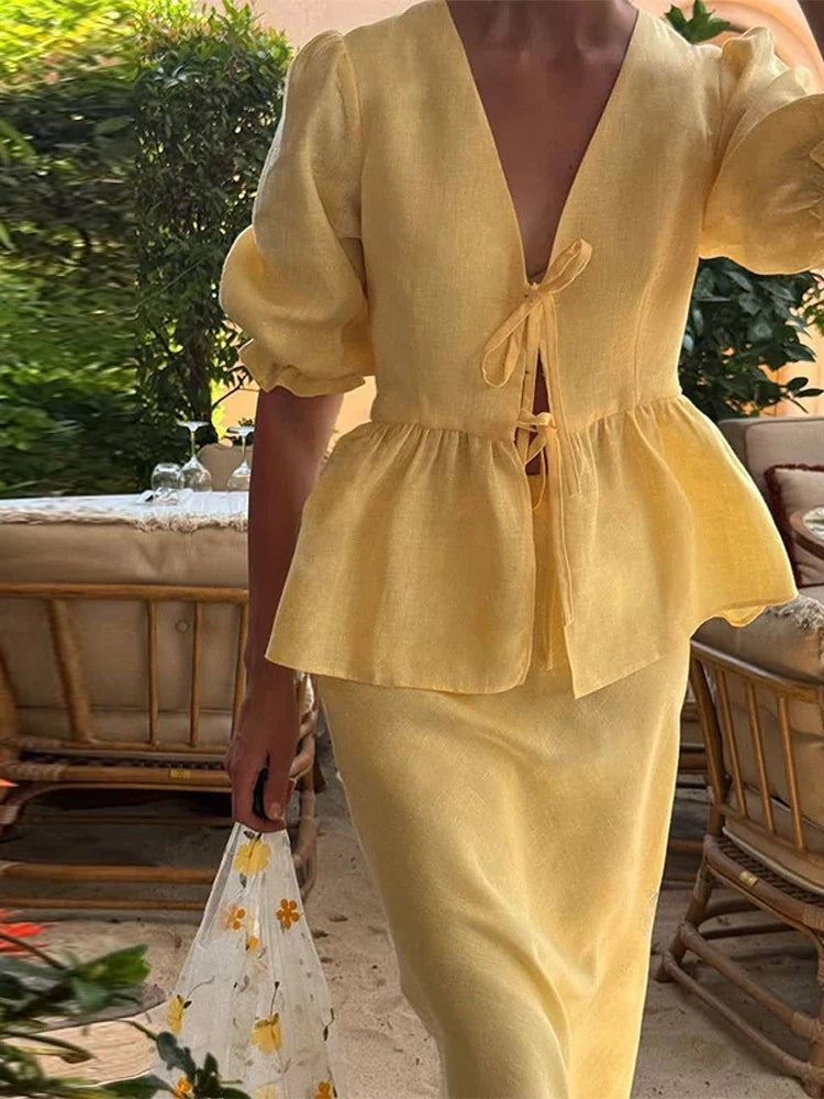 Women's | 2-Piece Set | Blouse | Long Skirt | Elegant | Classic | Feminine