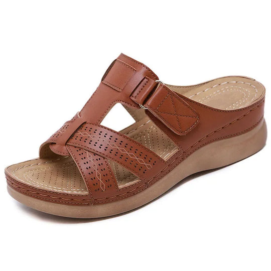 Orthopedic Leather Sandals – Breathable and Comfortable