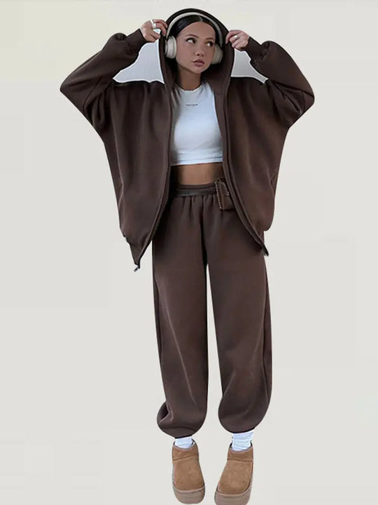 Women's | Casual Set | Hoodie | Joggers | Comfortable | Loungewear | Minimalist