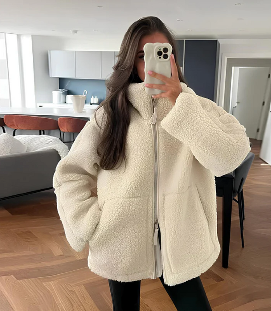 Women's Oversized Fleece Jacket with Zipper and High Collar | Comfortable Plush Winter Coat