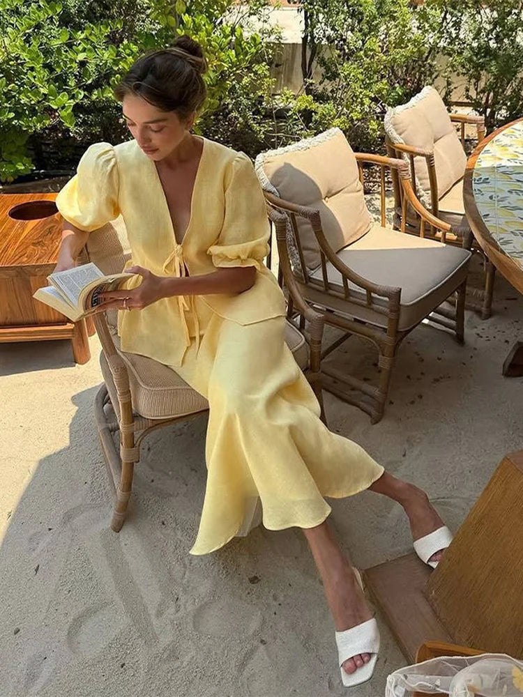 Women's | 2-Piece Set | Blouse | Long Skirt | Elegant | Classic | Feminine