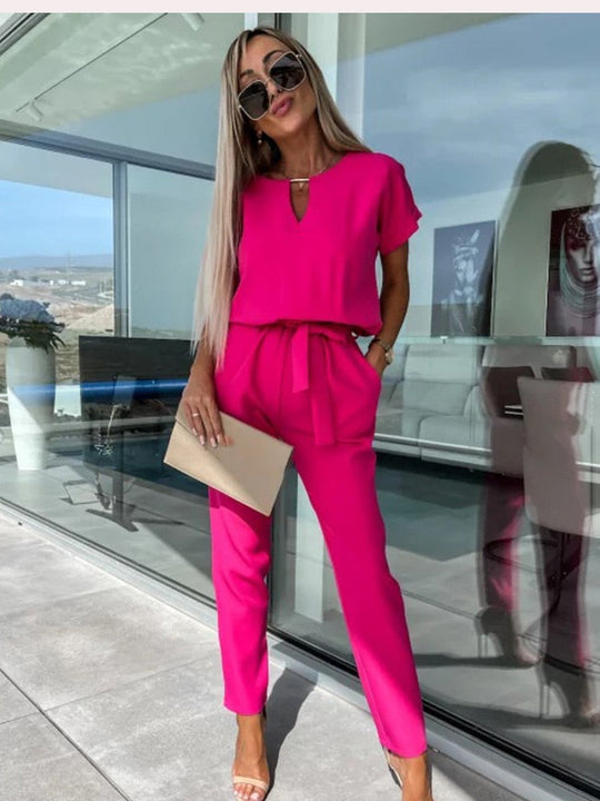 Elara Jumpsuit with Tie Detail – Stylish, Comfortable and Versatile