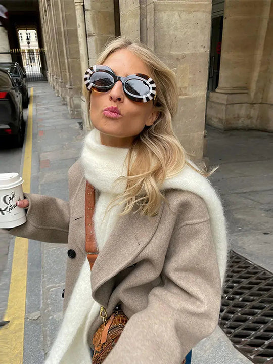 Adelaide - Effortlessly Stylish &amp; Comfortable Women's Coat