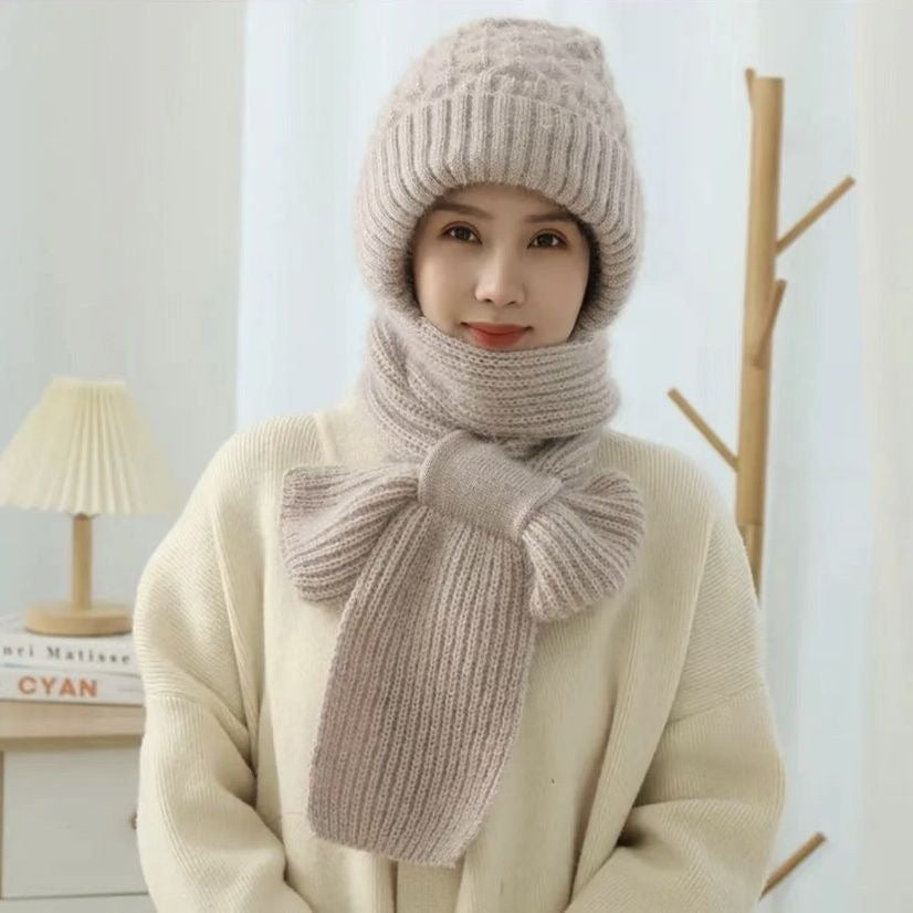 Adult Hat with Integrated Scarf | Ideal for Winter