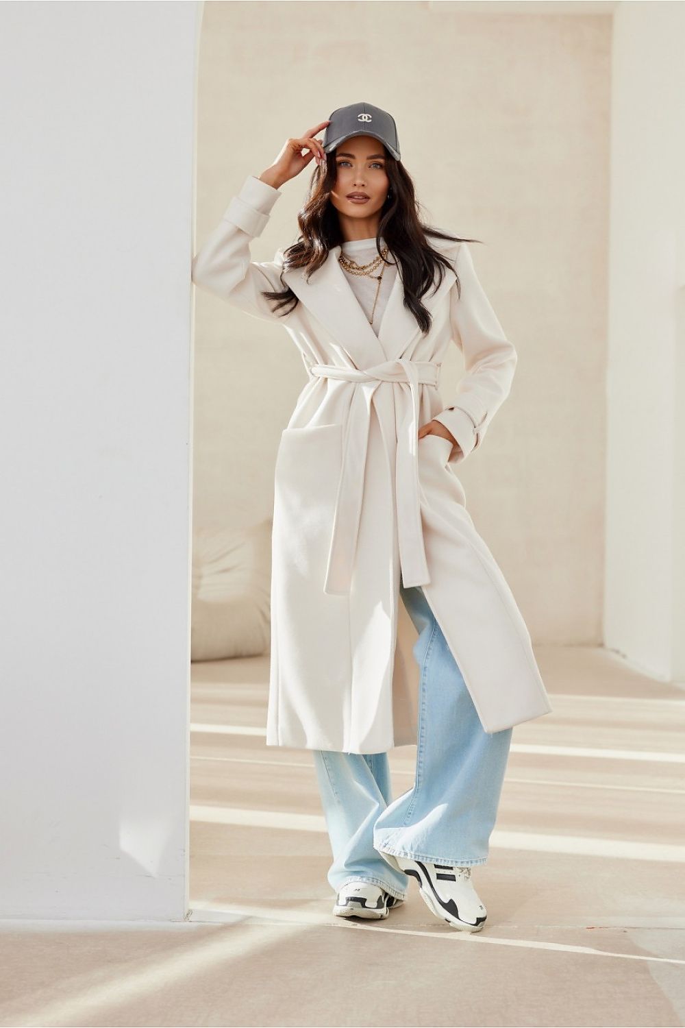 Women's Fall/Winter Coat | With Classic Collar and Long Sleeves | Fitted Coat with Lining