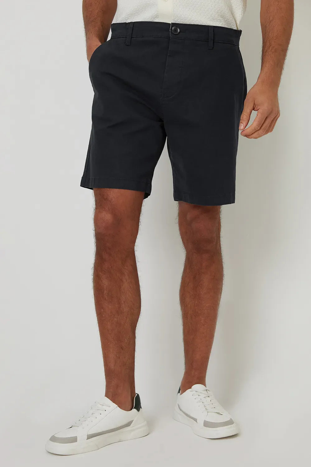 Men's Multi-Pocket Short Chino Pants | Ideal for the Summer Season